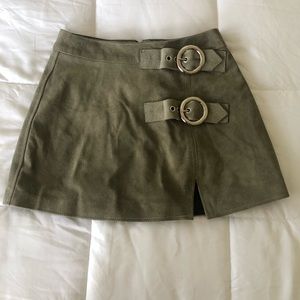 Understated Genuine leather mini skirt